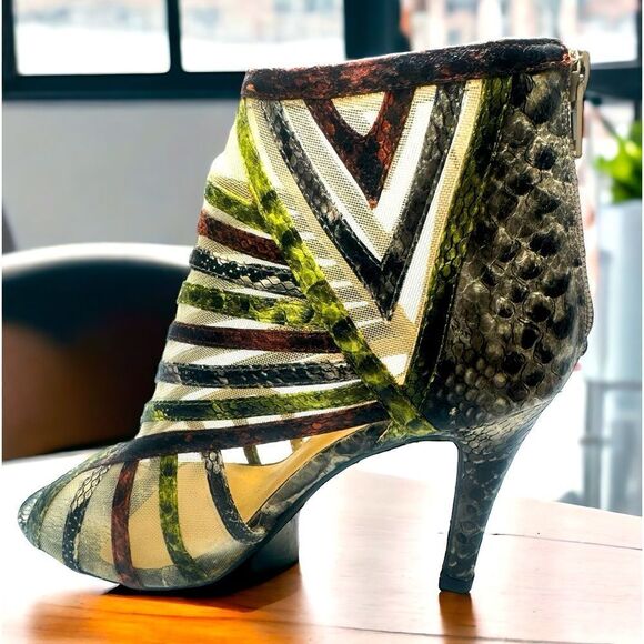 Annie Shoes l Snakeskin Design, Mesh accent l 4” Stiletto Heel l 6M l Like New! - Picture 13 of 13